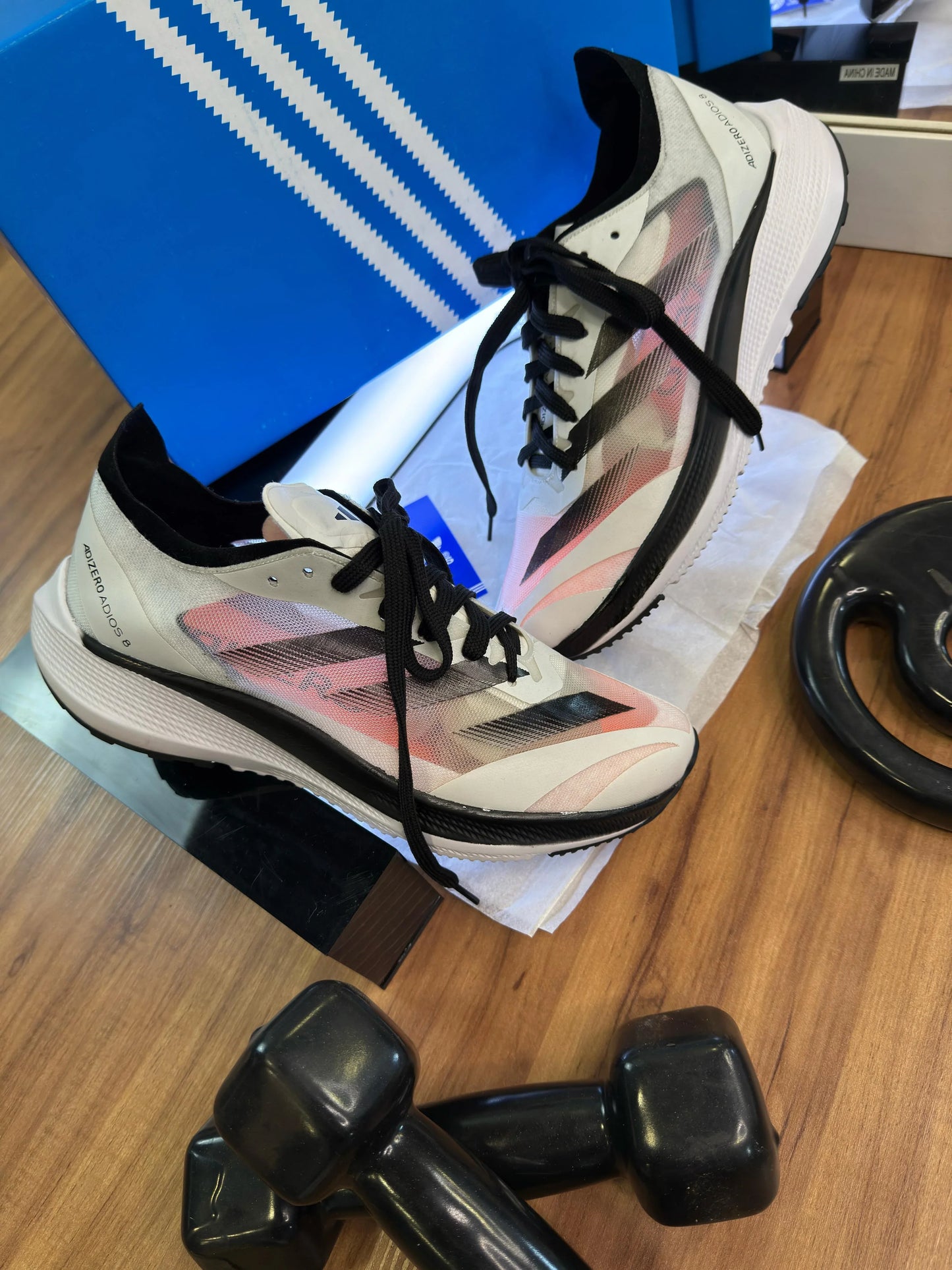 TÊNIS ADIDAS ADIZERO 08