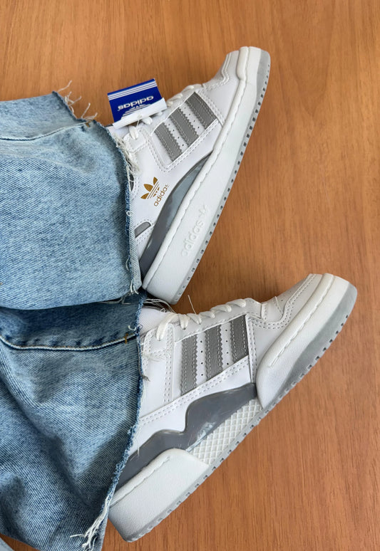 TÊNIS ADIDAS FÓRUM - BRANCO E CINZA